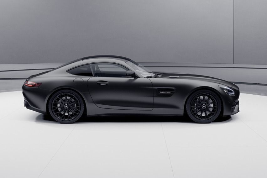 Mercedes Benz refreshes AMG GT, adds new Stealth Edition