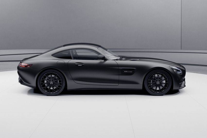 Mercedes Benz refreshes AMG GT, adds new Stealth Edition