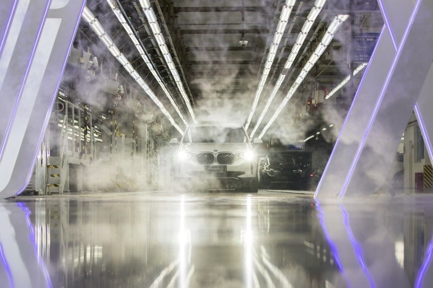 Production kicks off for fully-electric BMW iX3 in China https://www.bmw.com/