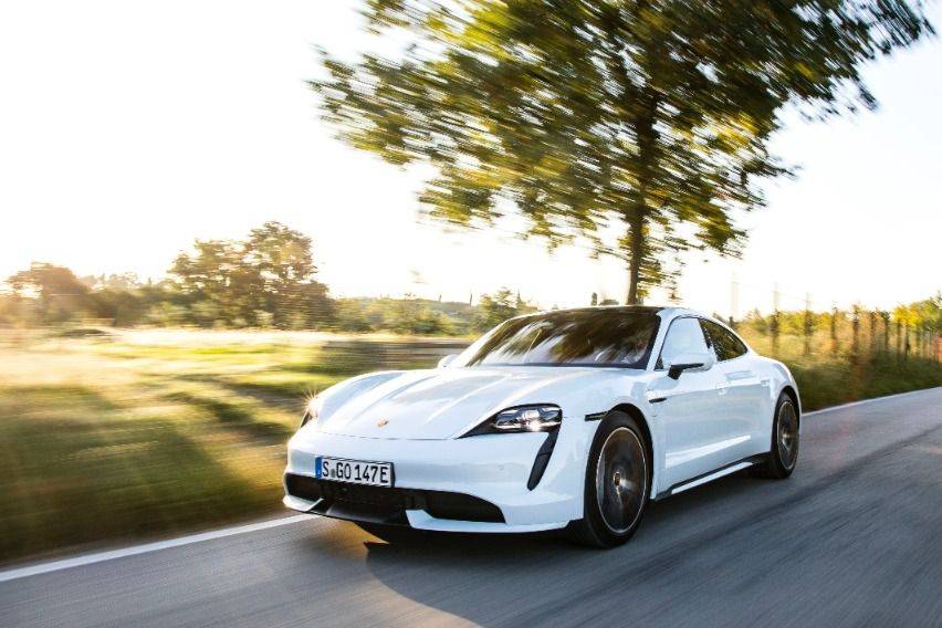 porsche taycan