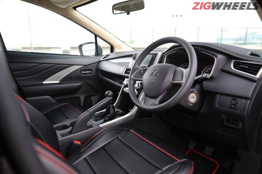 interior xpander black edition