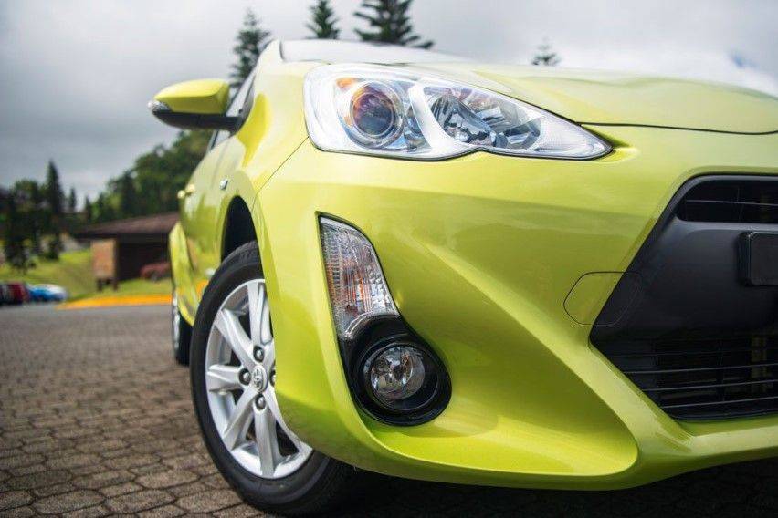 toyota prius c 2022 price