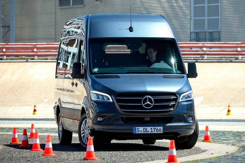 mercedes benz sprinter