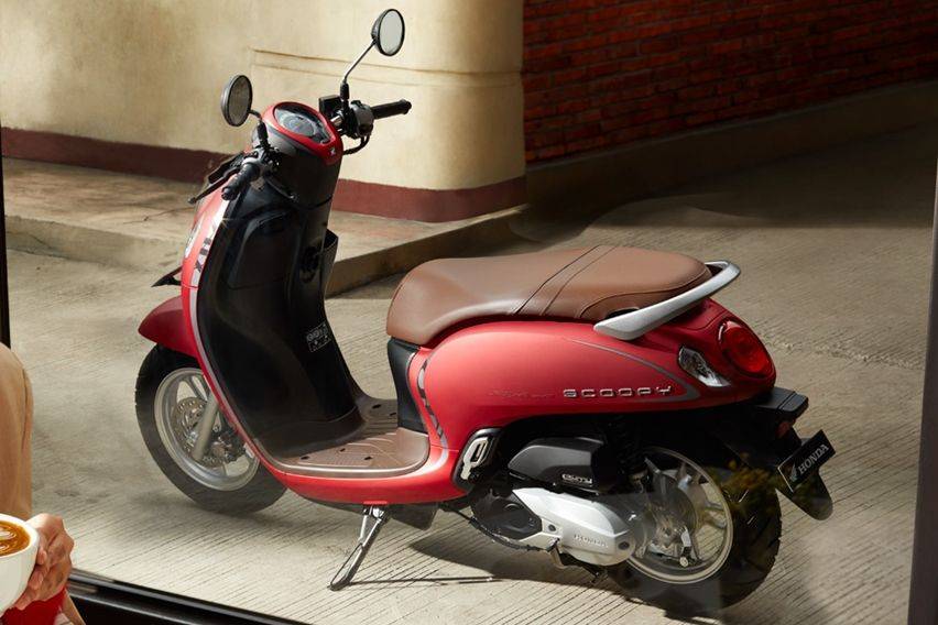 Honda scoopy