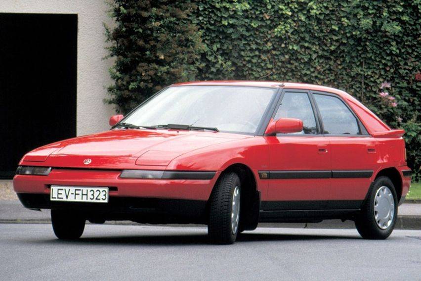 Mazda Astina