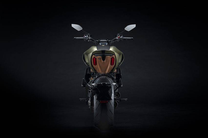 Ducati diavel