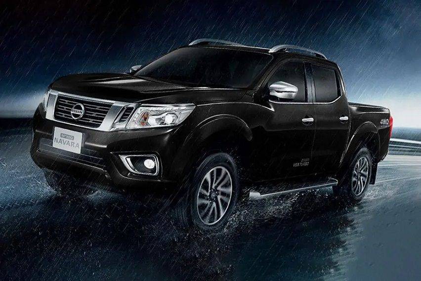 Nissan Navara Review, For Sale, Colours, Models, Interior & Specs