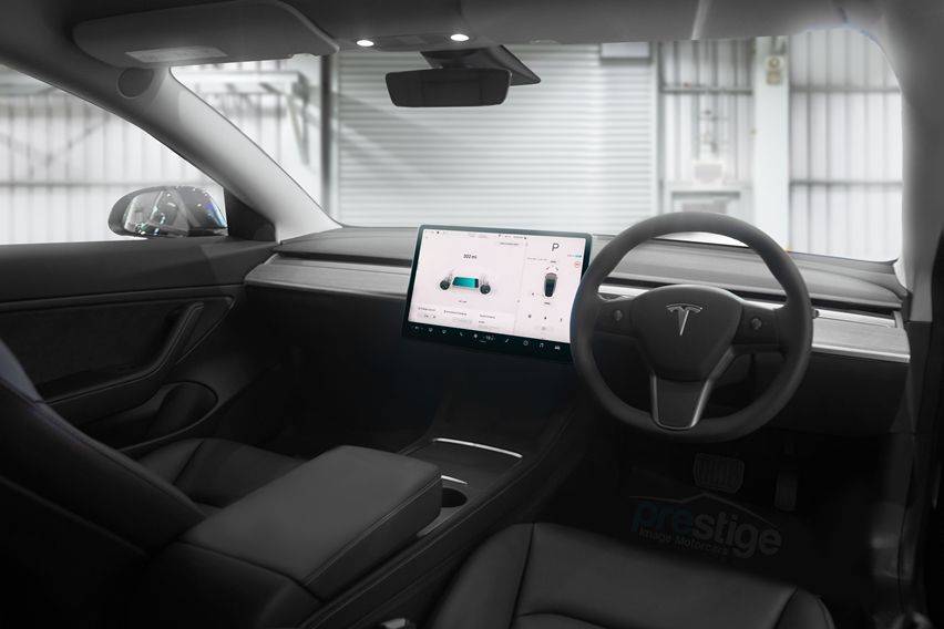 Tesla Model 3 kabin