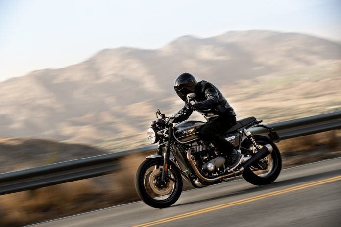 Produk Kolaborasi Bajaj-Triumph Mundur ke 2023 Produk Kolaborasi Bajaj-Triumph Mundur ke 2023