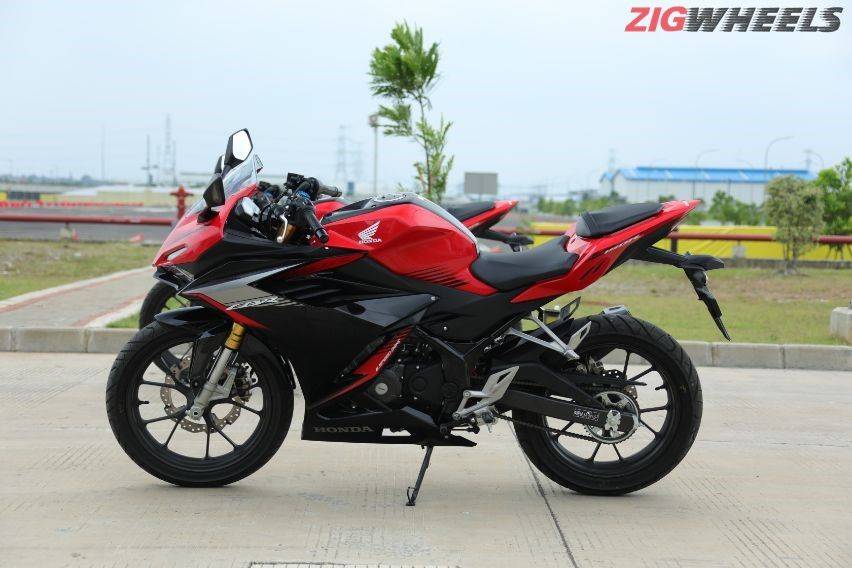 Honda CBR150R