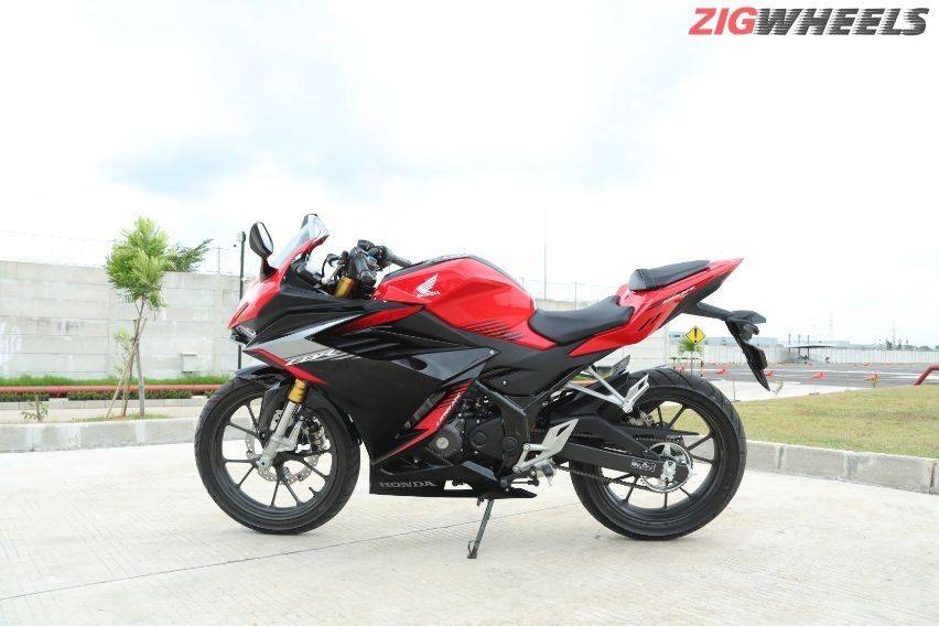 Honda CBR150R