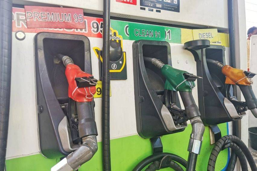 Motorists to see mixed pump price adjustments this week