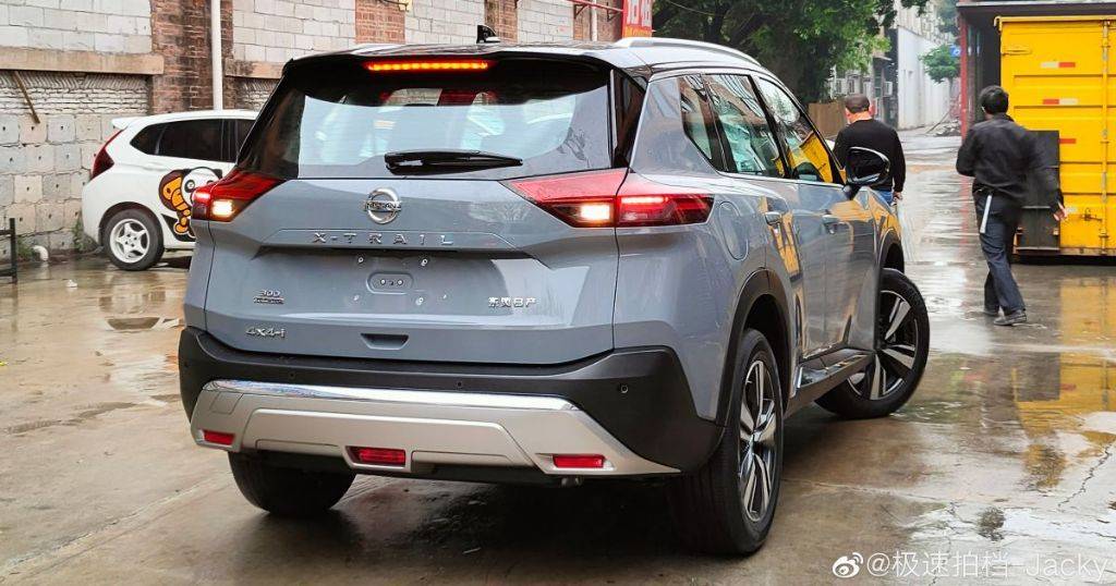 Nissan X-Trail China