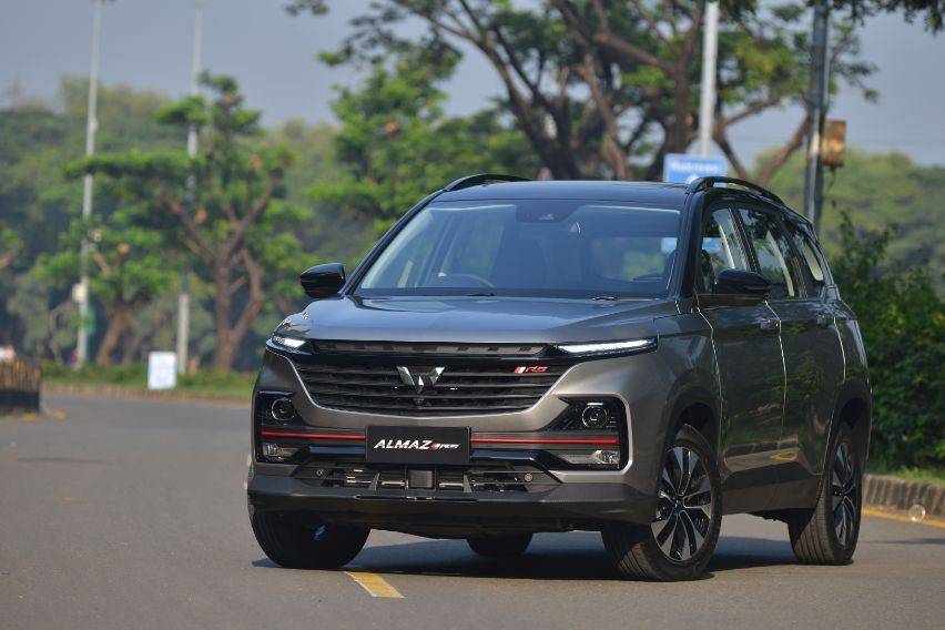 Wuling Almaz RS