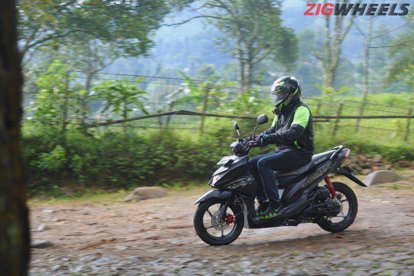 review suzuki nex crossover