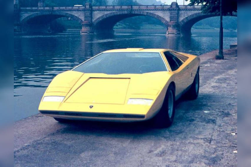 lambo-countach-2