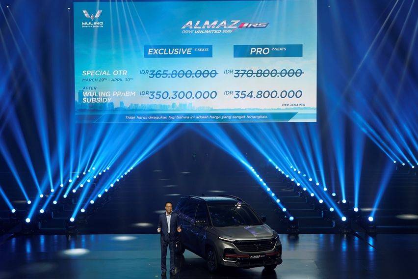 Wuling Almaz RS launch