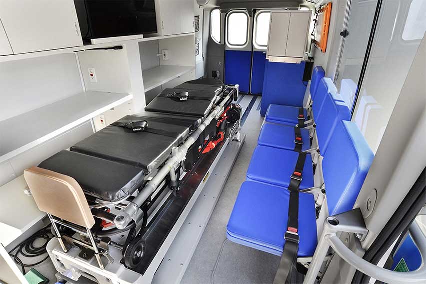 Toyota-FCEV-Mobile-Clinic-interior