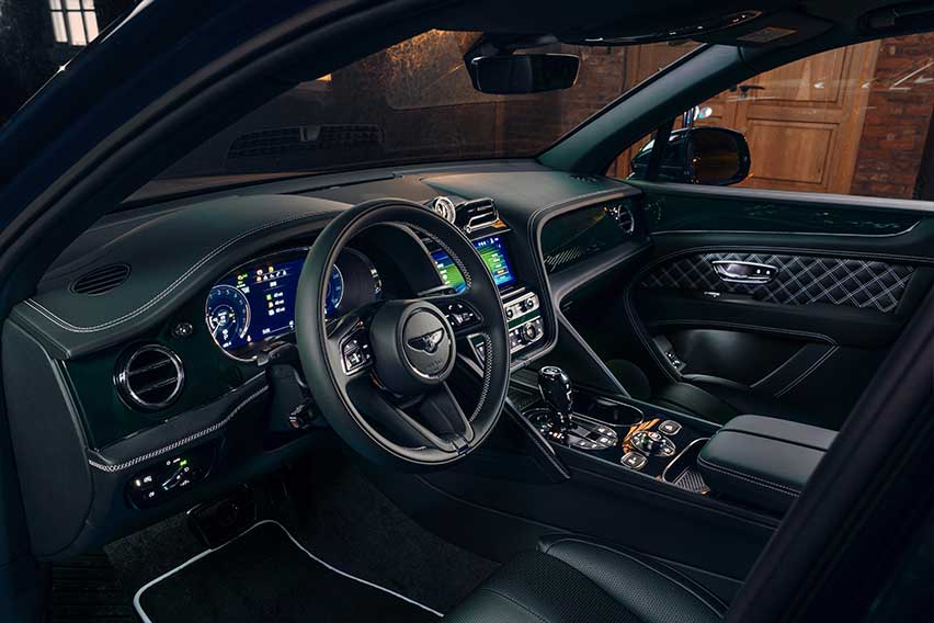 bentayga-hybrid-green-interior-front