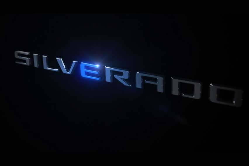 Chevrolet-Silverado-E-Teaser-1