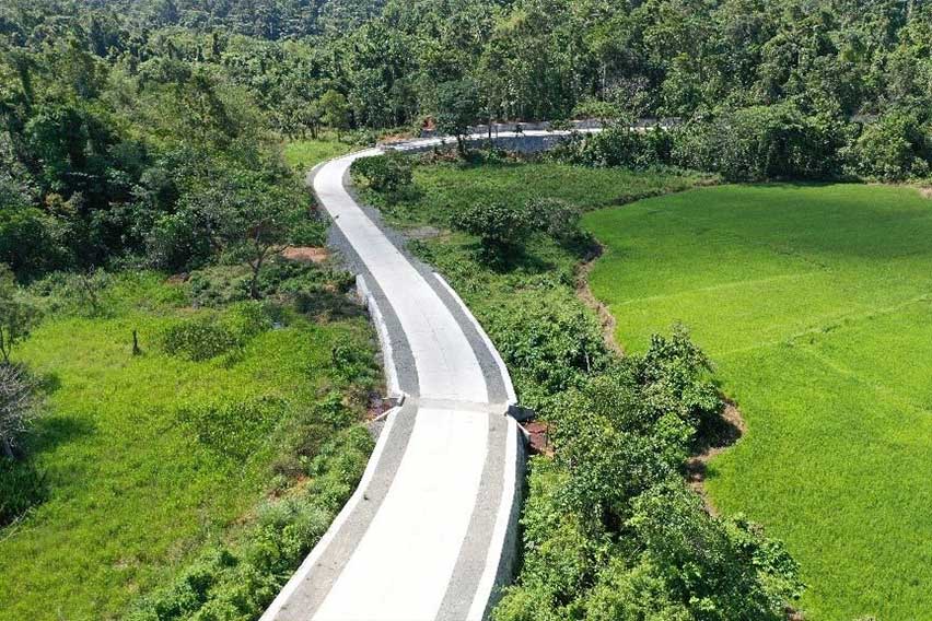 Diaman-Dikildit-Road-3