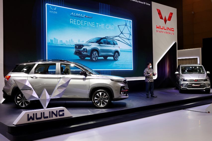 IIMS Hybrid 2021: Wuling Motors Umumkan Harga Subsidi untuk Almaz dan Cortez CT Wuling motors iims 2021