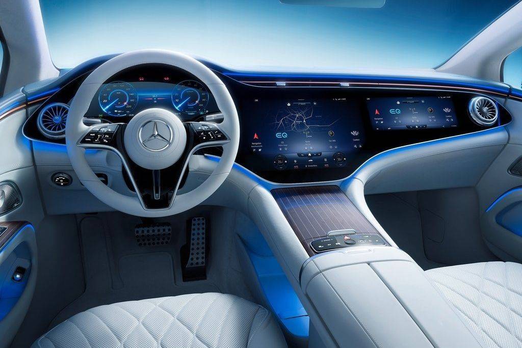 Mercedes EQS interior