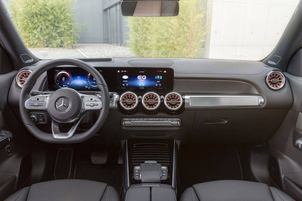 mercedes eqb interior