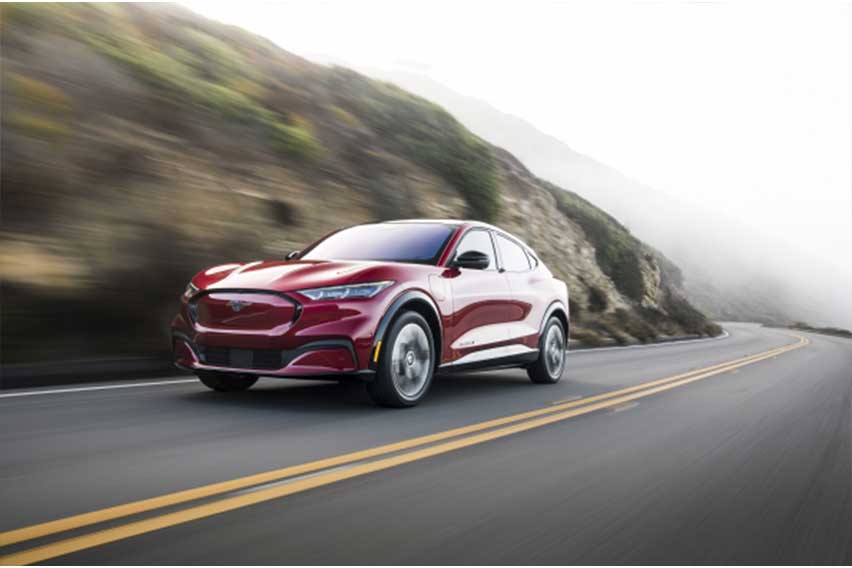 Ford Mustang Mach E Receives Top Safety Pick Award From Us Iihs