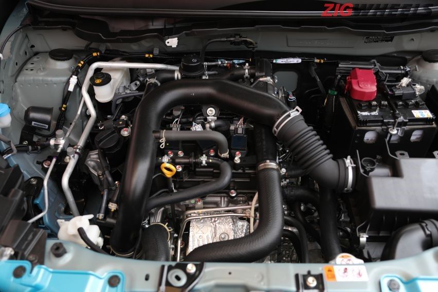 1kr vet. Toyota Raize 1.0t. Toyota Raize расположение двигателя. 1kr-vet двигатель. 1kr vet вибрация.