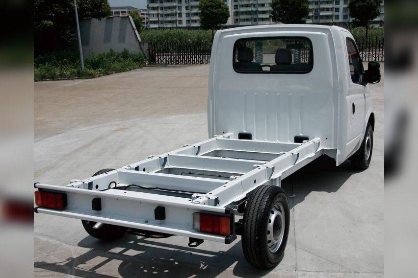 Maxus SV62 chassis cab