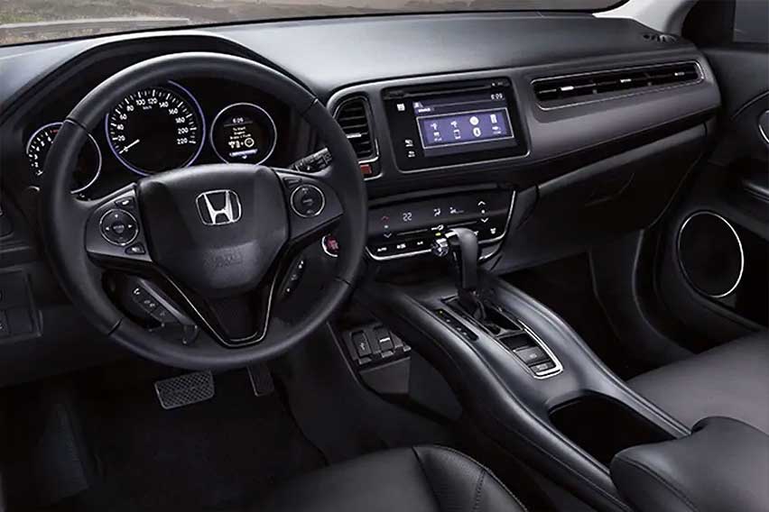 Honda-HR-V-RS-Navi-interior