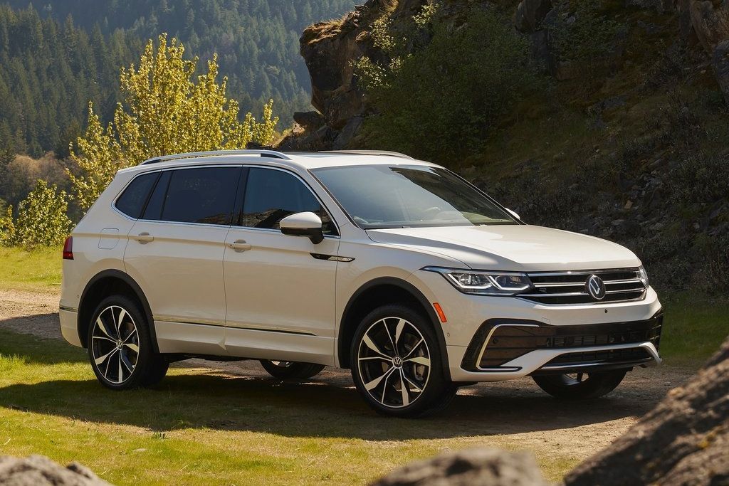 Volkswagen Tiguan Allspace Facelift 2022 Mendapat Wajah Mirip Golf dan Upgrade Teknologi Volkswagen Tiguan Allspace Facelift 2022 Mendapat Wajah Mirip Golf dan Upgrade Teknologi