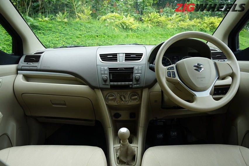 interior ertiga diesel