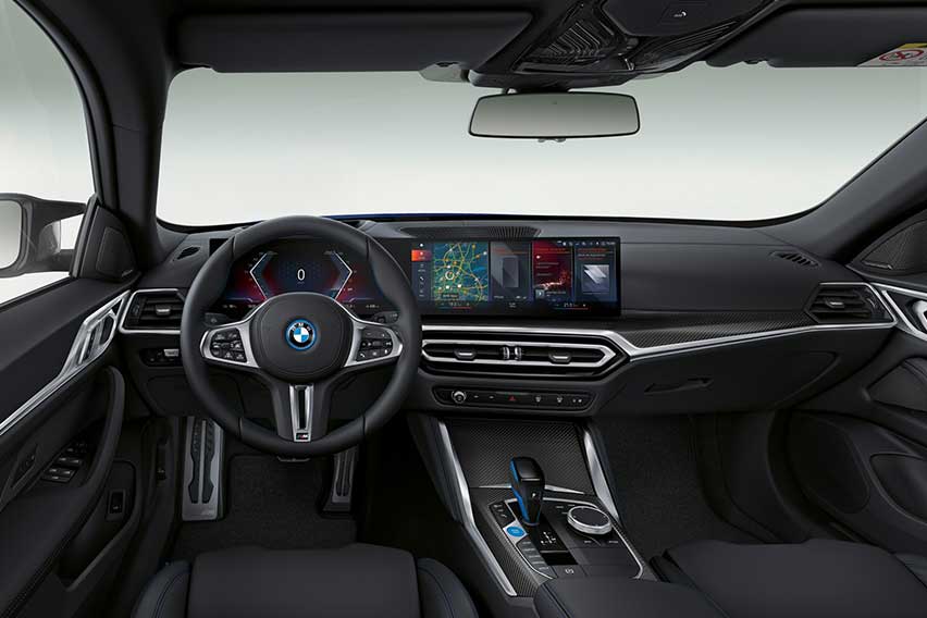 i4-M50-interior