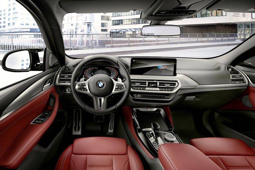 BMW X4 interior