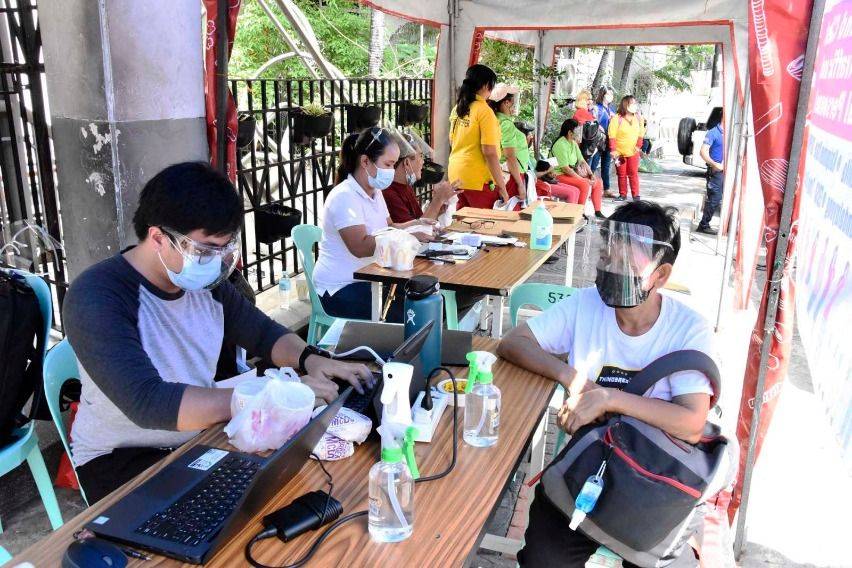 MMDA-USAID free TB screening, chest x-ray for traffic enforcers, street sweepers