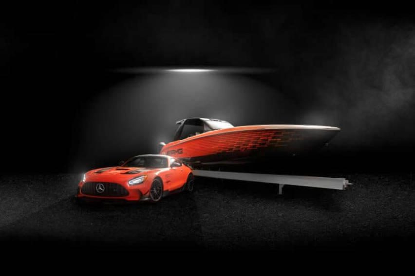 Cigarette 41’ Nighthawk AMG Black Series makes debut alongside Mercedes-AMG GT Black Series
