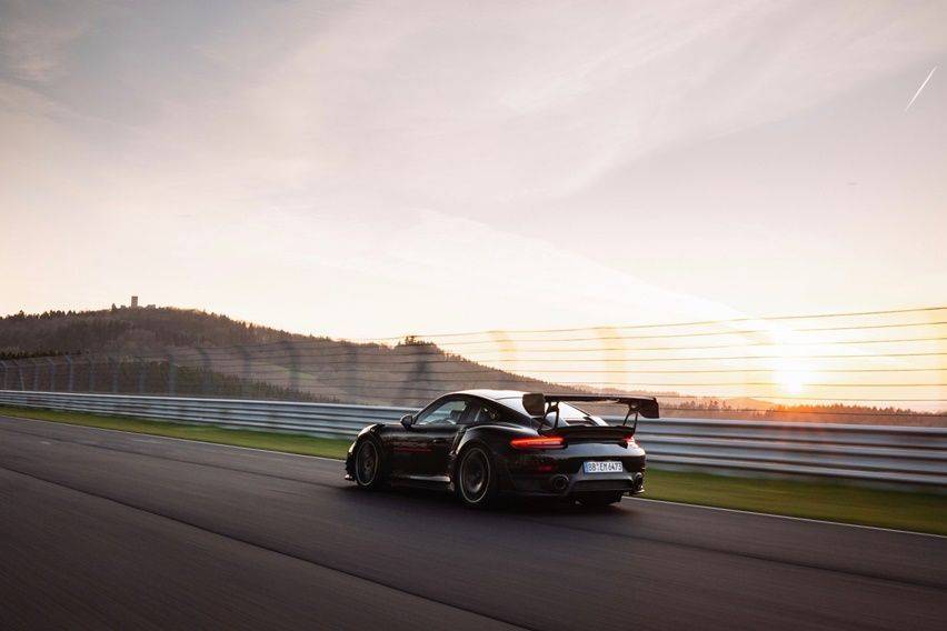 Porsche 911 GT2 RS Manthey-Racing