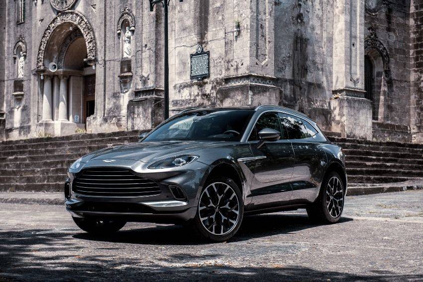 Aston Martin DBX