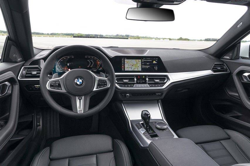 Interior BMW Seri-2