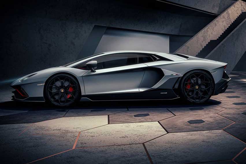 aventador-ultimae-coupe-1