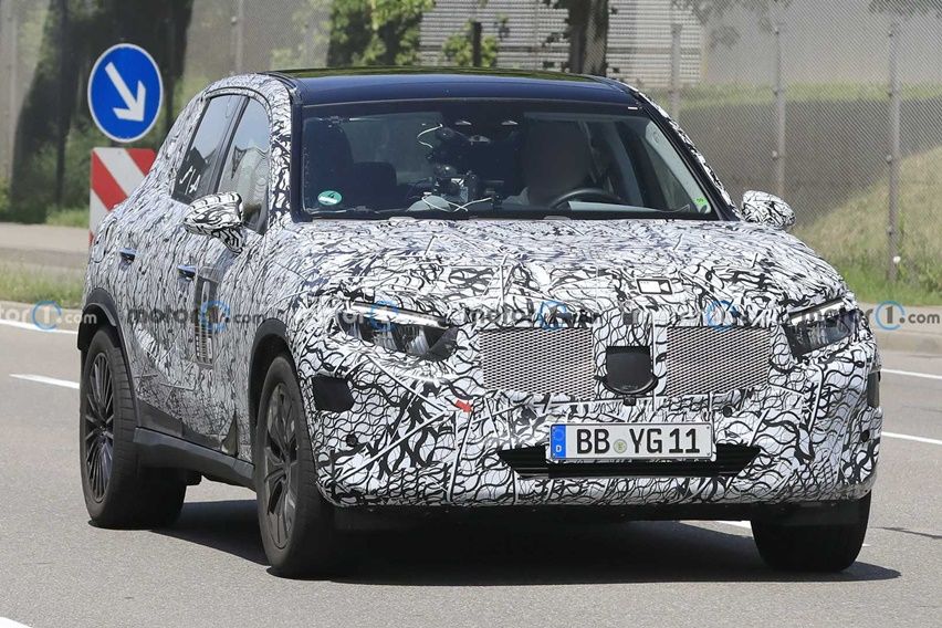 Spy Shot Mercedes-Benz GLC Generasi Baru, Tampilkan Profil Bodi Berbeda Spy Shot Mercedes-Benz GLC Generasi Baru, Tampilkan Profil Bodi Berbeda