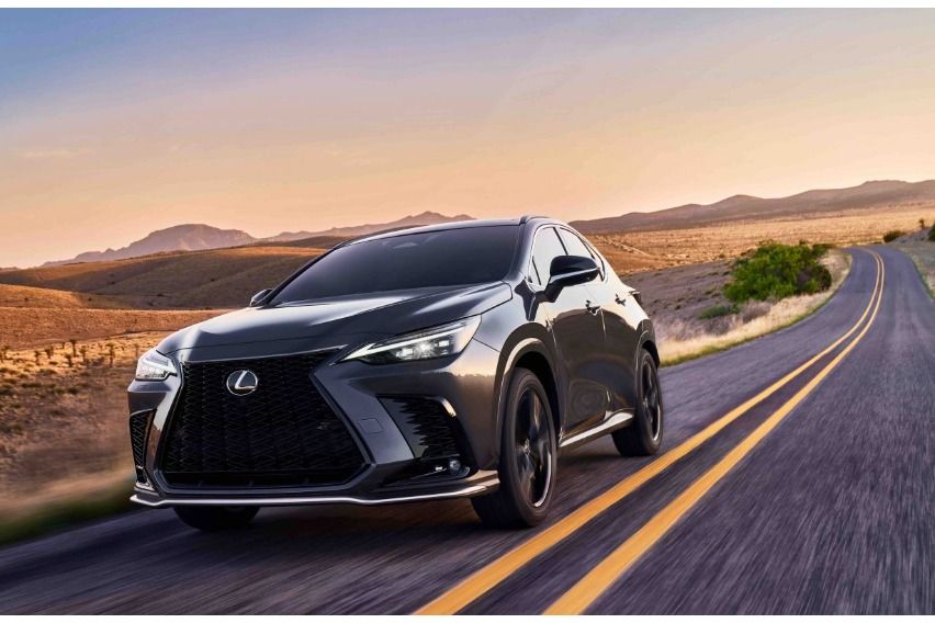 Lexus to feature NX PHEV and IS 500 V8 in Chicago Auto Show Lexus-NX