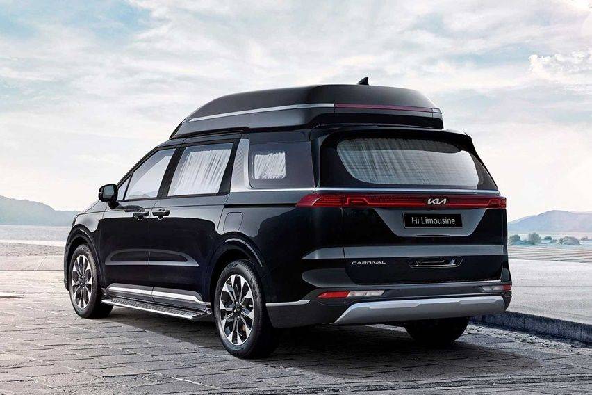 Kia Carnival Hi-Limousine 2022