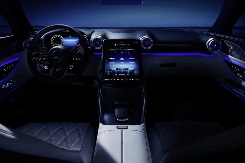 Mercedes-Benz shows the upcoming SL's 'modern' interior Mercedes-Benz shows the upcoming SL's 'modern' interior