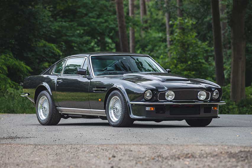 1990-Aston-Martin-V8-Vantage-Coupe-X-Pack-Manual