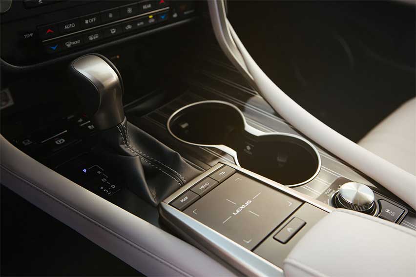 lexus-rx-interior-2