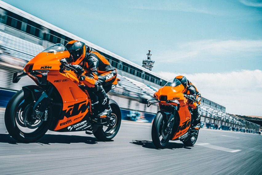 The KTM RC 8C is simply fast, and sold out just as quickly KTM RC 8C