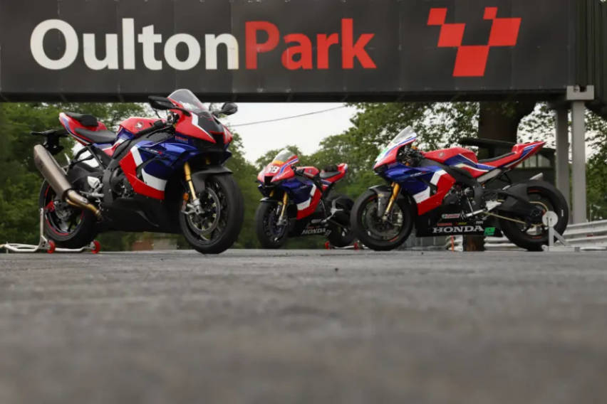 WATCH: CBR1000RR-R Fireblade SP dukes it out with British Superbike counterpart at Oulton Park